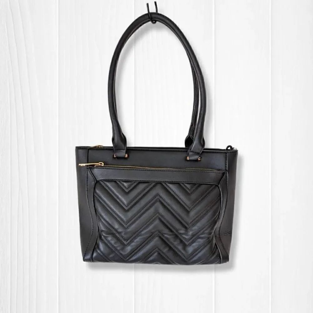 Elegant Shoulder Bag Classic Black Women's Faux Leather Purse